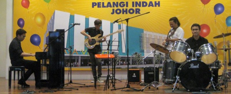 Mini Concert 2017 at Mydin Tmn Pelangi Indah